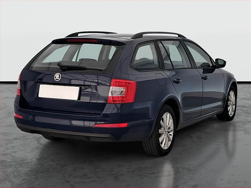 Škoda Octavia (2013) 1.6 TDI, Tempomat - fotka 5 z 17