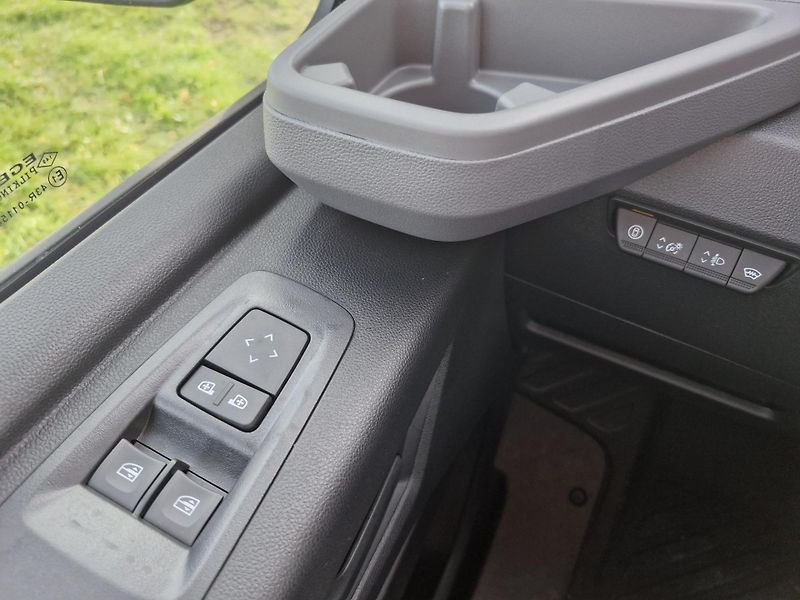 Renault Master (2026) VAN L3H2 170k automat ZF extra - fotka 4 z 18