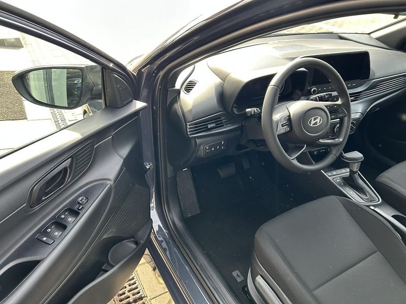 Hyundai i20 26 1,0 T-GDI DCT GO PLUS! 66kW - fotka 13 z 30