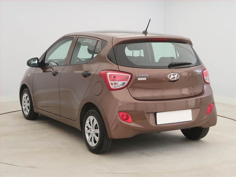 Hyundai i10 (2016) Family+ 1.0, ČR,1.maj - fotka 4 z 14