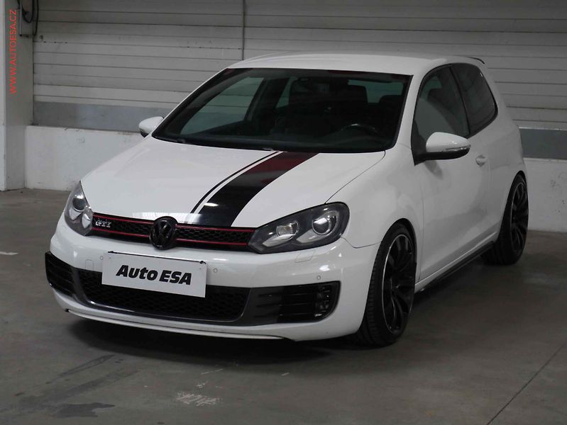 Volkswagen Golf (2009) 2.0TSi, servis.kniha - fotka 3 z 17