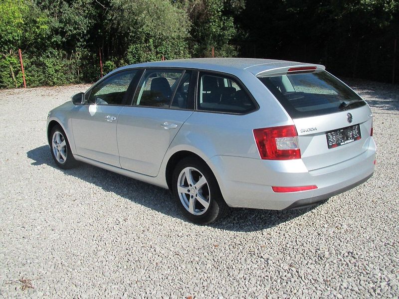 Škoda Octavia 1.2 TSI - fotka 4 z 17