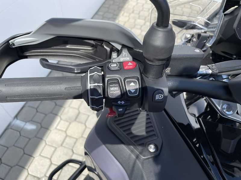 BMW (2026) R 1300 GS Adventure - fotka 14 z 15
