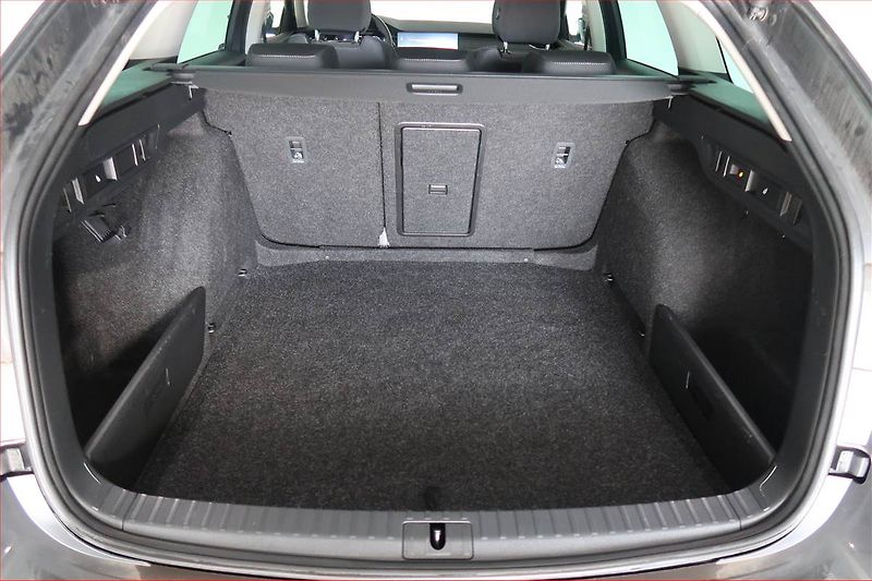 Škoda Octavia (2023) Style 2.0 TDI - fotka 14 z 21