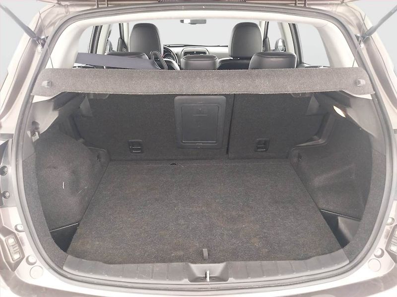 Citroën C4 Aircross (2014) 1.6 HDi, 4X4, ČR,1.maj - fotka 14 z 21