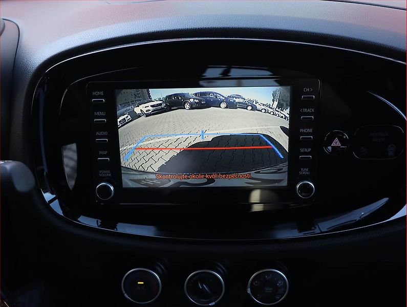 Toyota Aygo (2022) 1.0 VVT-i, Automat, Serv.kniha - fotka 16 z 19