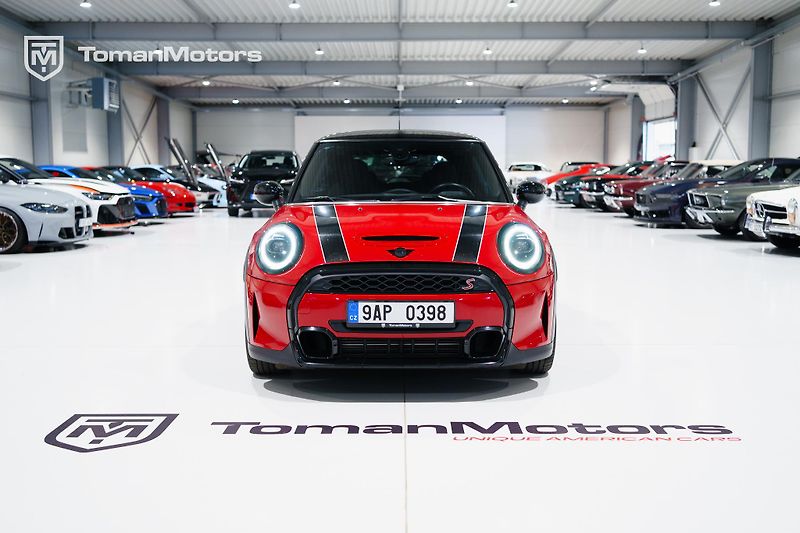 Mini Cooper S (2022) 2.0L T Aut. - fotka 2 z 19