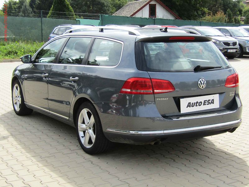 Volkswagen Passat (2014) 2.0TDi 4x4, 1.maj, DSG - fotka 6 z 17
