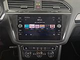 Volkswagen Tiguan (2017) R-Line 2.0 TDI, 4X4, Automat - náhled 12