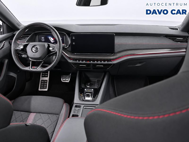 Škoda Octavia 2.0 TSI 180kw RS DSG - fotka 3 z 10