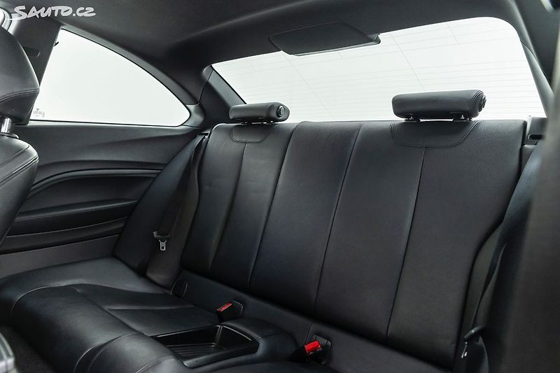 BMW Řada 2 M235i xDrive*Remus - fotka 9 z 40