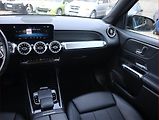Mercedes-Benz GLB (2021) 200 d - náhled 8