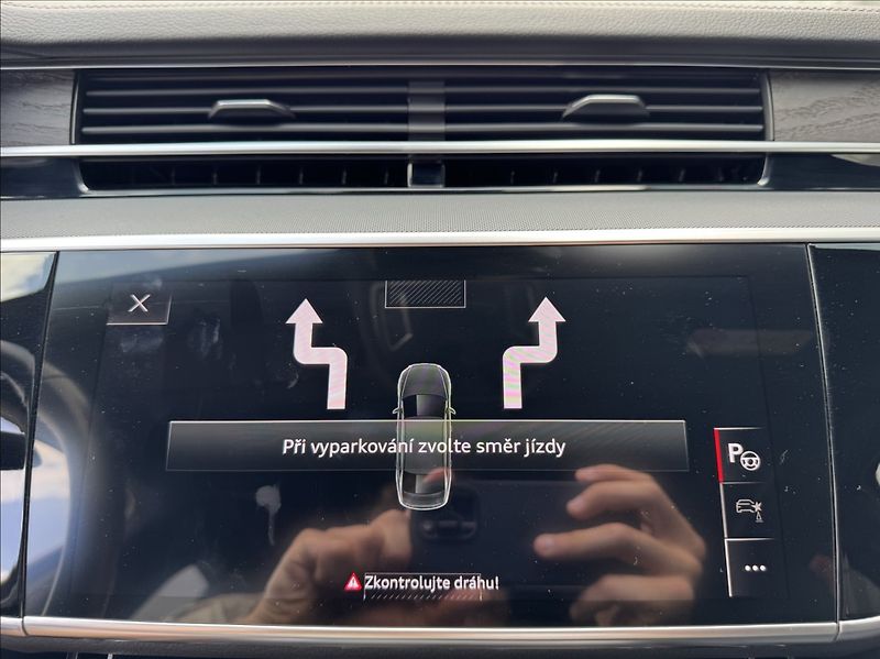 Audi A8 3,0 50 TDI QUATTRO LASER DPH - fotka 42 z 50