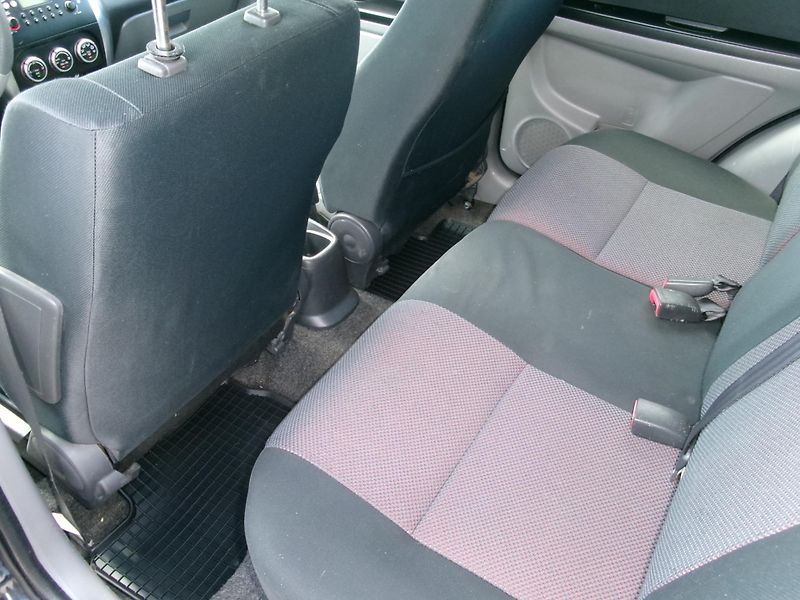 Suzuki SX4 (2007) 1,6i KLIMA VÝHŘEV - fotka 11 z 26