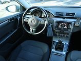Volkswagen Passat (2013) Comfortline 2.0 TDI, Navi - náhled 7