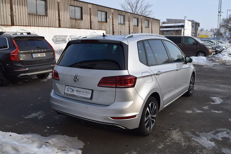 Volkswagen Golf Sportsvan (2019) 1.5TSI 96kw IQ.DRIVE NAVI ACC  - fotka 8 z 49