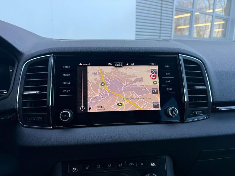 Škoda Karoq Style 2.0TDI 110kw DSG 4x4 - fotka 13 z 22
