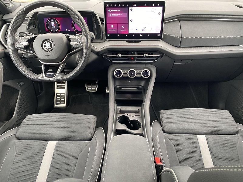 Škoda Kodiaq (2024) 2.0 TDI 4x4 DSG Sportline - fotka 5 z 40
