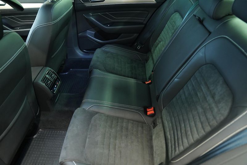 Volkswagen Passat - fotka 23 z 25