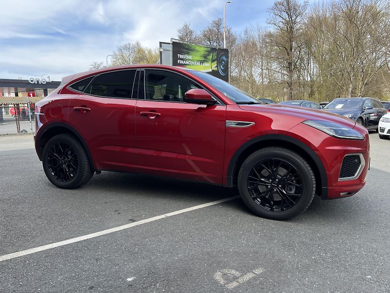Jaguar E-Pace 2.0 D165 AWD R-DYNAMIC ZÁRUKA - fotka 4 z 22