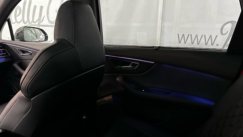 Audi SQ7 ZÁRUKA / MATRIX / 7 MÍST - fotka 27 z 52