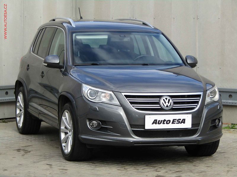 Volkswagen Tiguan (2011) 2.0 TDi 4x4, DSG, kůže, AC - fotografie inzerátu