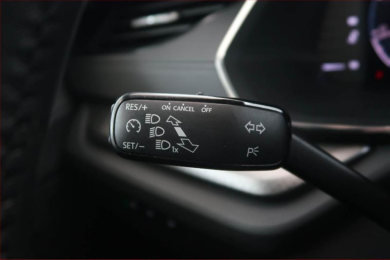 Škoda Octavia (2022) 2.0 TDI, Automat, ČR,1.maj - fotka 15 z 19