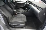 Volkswagen Passat   2,0 TSI 162kW AUT. - náhled 23