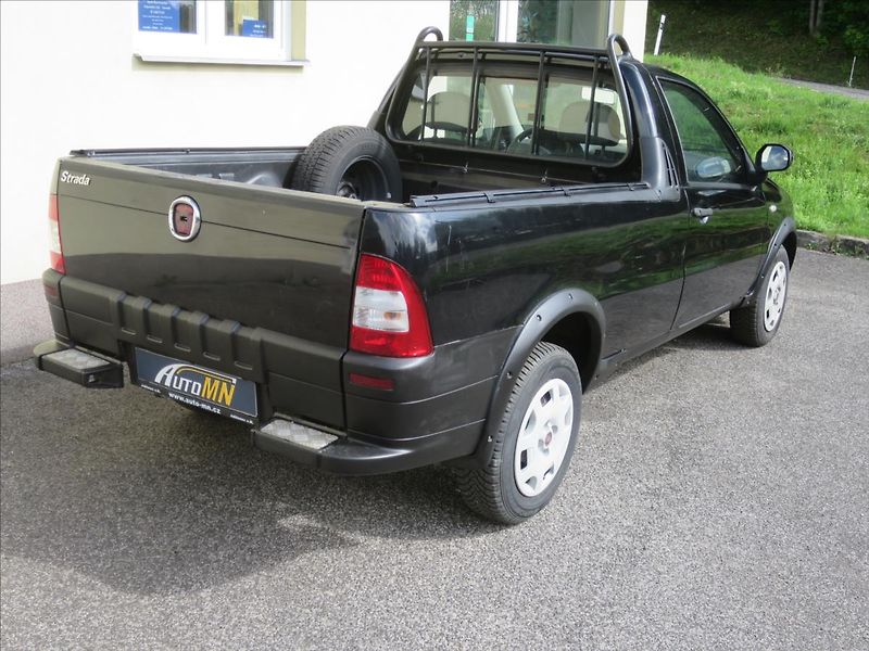 Fiat Strada 1,3  JTD - fotka 6 z 18