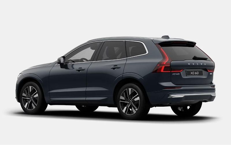 Volvo XC60 (2026) B5 AWD AUT BRIGHT PLUS  - fotka 6 z 11