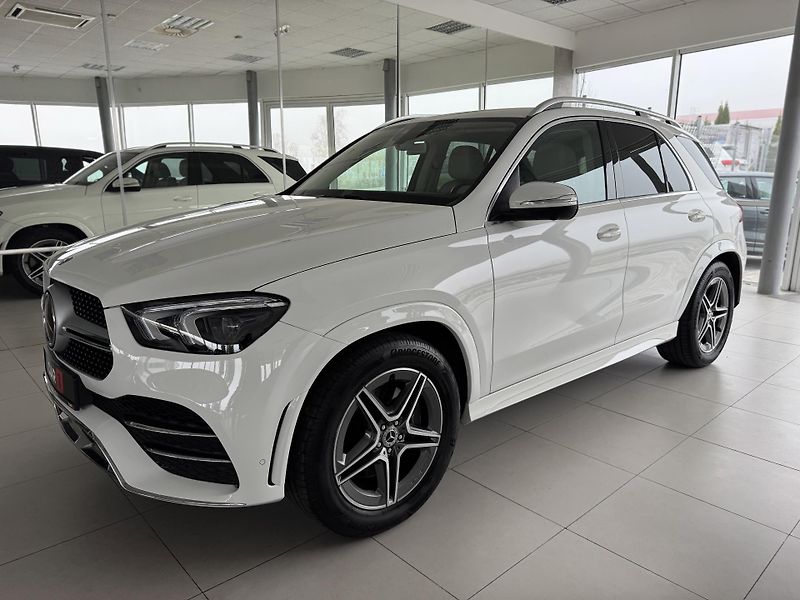 Mercedes-Benz GLE 300d 4M*AMG*AirMatic*REZERVACE - fotka 2 z 38
