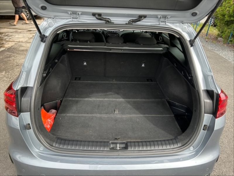 Kia Ceed 1,5 T-GDI 118 Top AT - fotka 6 z 11