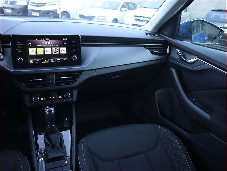 Škoda Kamiq (2020) 1.0 TSI, Automat, Tempomat - fotka 8 z 23