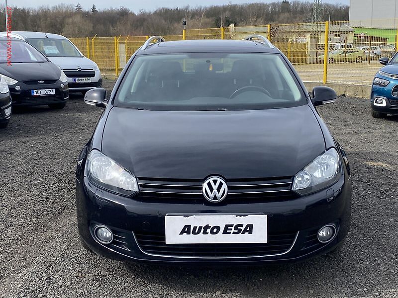 Volkswagen Golf (2010) 1.4TSi, AC, výhřev sed. - fotka 2 z 20
