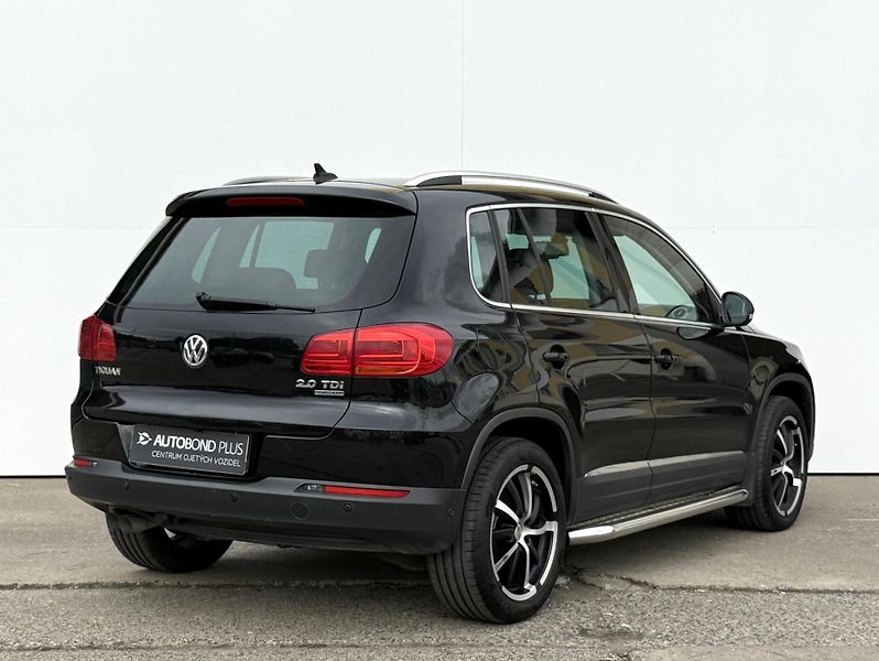 Volkswagen Tiguan 2.0 TDi 103KW DSG 4MOT Sport & - fotka 2 z 19