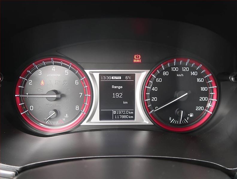 Suzuki Vitara (2016) Premium 1.4 BoosterJet, 4X4 - fotka 11 z 13