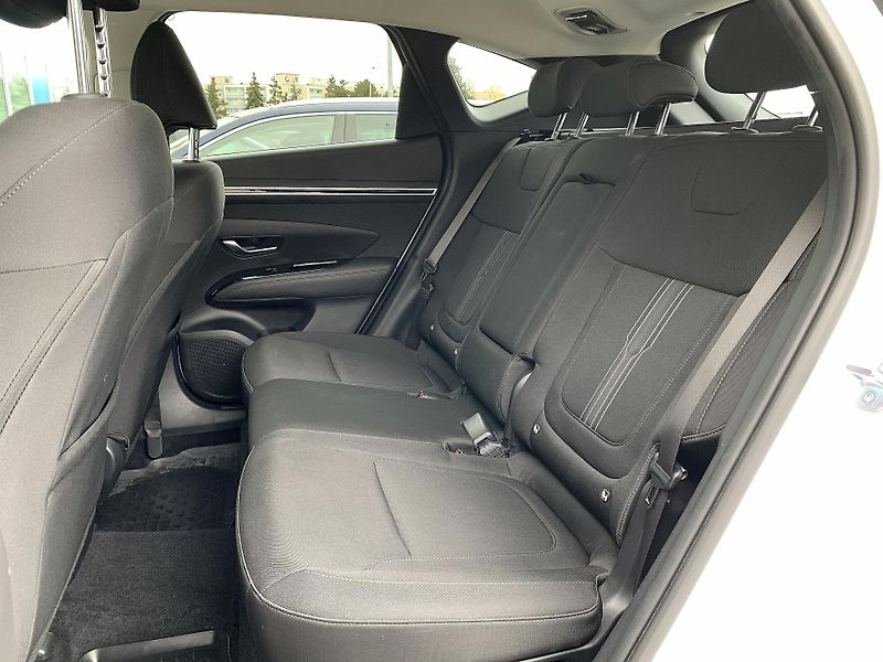 Hyundai Tucson SMART+ NAV 1.6 T-GDi MHEV DCT - fotka 6 z 22