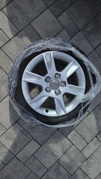 Audi A3 (2008) Sportback 1.4 TFSI - fotka 13 z 19