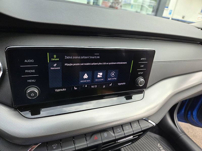 Škoda Octavia 1.5 TSI Ambiente - fotka 18 z 31