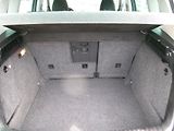 Volkswagen Tiguan (2010) 2,0TDI DSG AC 4x4 TEMP TAŽNÉ - náhled 12