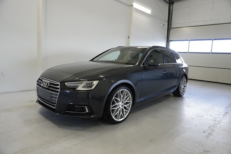 Audi A4 (2016) 2.0 TDI 140kW QUATTRO S TRONIC - fotka 1 z 37