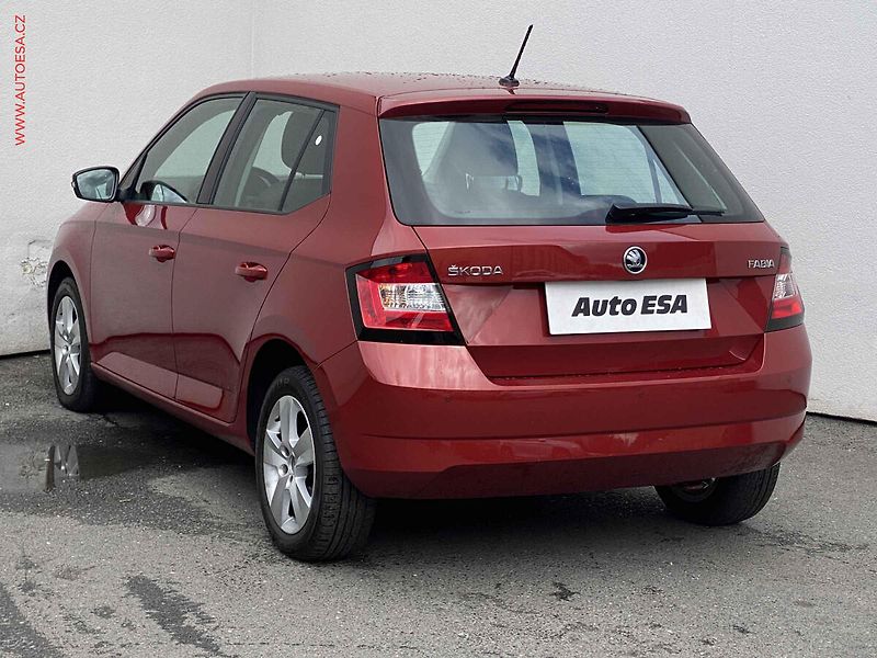 Škoda Fabia (2016) 1.2 TSi, Ambition, +kola - fotka 6 z 17