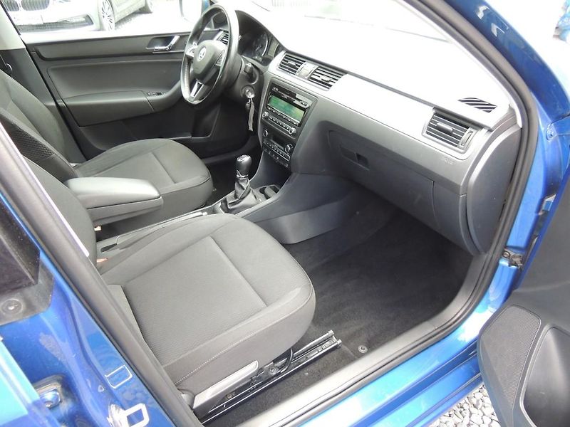 Škoda Rapid (2014) 1.2TSi,77kw,dobrá výbava - fotka 24 z 40