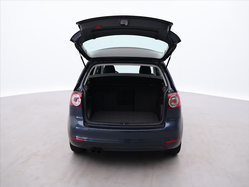 Volkswagen Golf Plus 1,4 TSI 90kW Comfortline 1.Maj - fotka 9 z 27