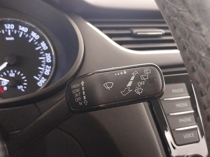 Škoda Octavia (2017) Style 1.6 TDI, Tempomat - fotka 22 z 23