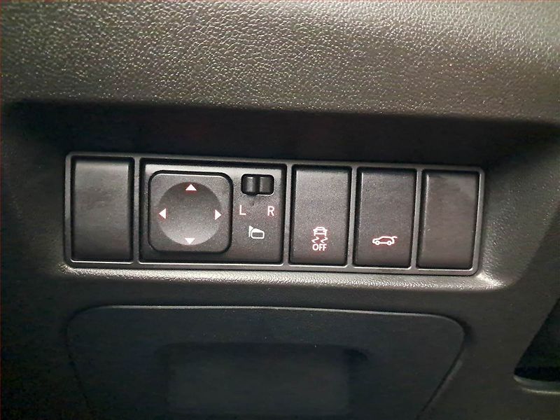 Dongfeng T5 EVO (2024) Deluxe 1.5 Turbo - fotka 19 z 21