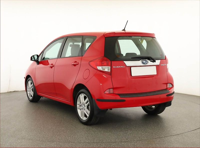 Subaru Trezia (2011) 1.4 D-4D, Serv.kniha, po STK - fotka 4 z 15
