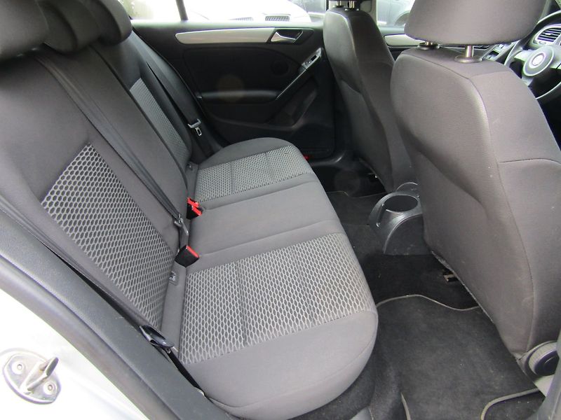 Volkswagen Golf (2010) 1.2 TSI 77kW TOP QUALITY - fotka 25 z 35