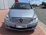 Mercedes-Benz Třídy B 200 Turbo Automat - náhled 2