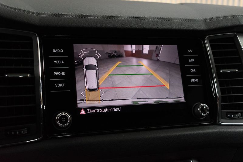 Škoda Kodiaq 2.0 TDI DSG*KAMERA*ACC*DPH - fotka 21 z 36